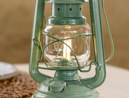 Feuerhand LED Stormlamp  276 | Diverse Kleuren | Incl. Feuerhand Accu t.w.v.18,95